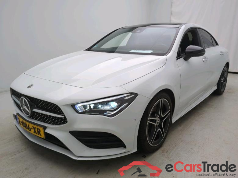 Mercedes-Benz CLA CLA 200 DCT Business Solution AMG 4d
