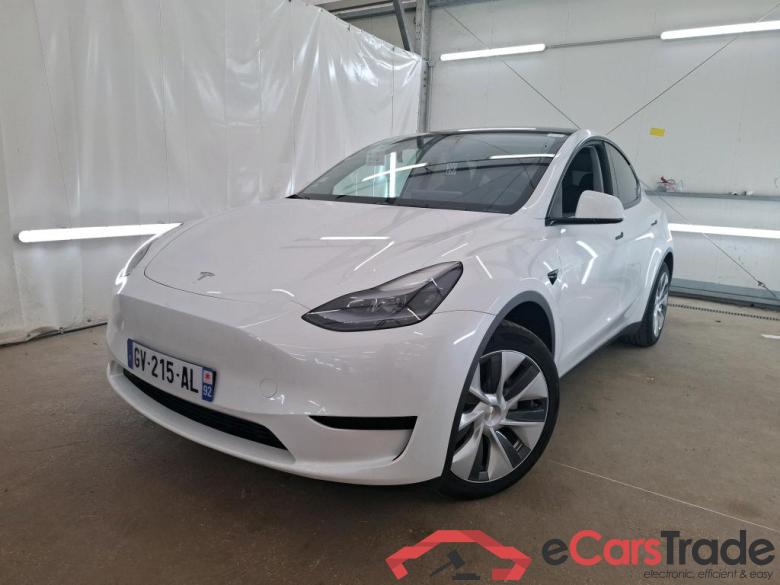 TESLA Model Y / 2021 / 5P / SUV RWD #1