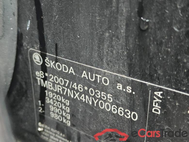 SKODA Octavia Combi 110 kW #3