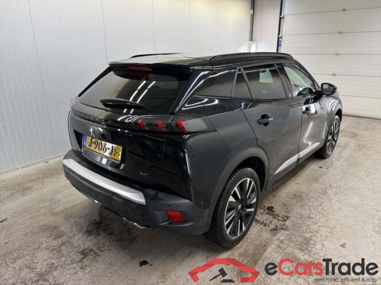 PEUGEOT 2008 1.2 PureTech GT #2