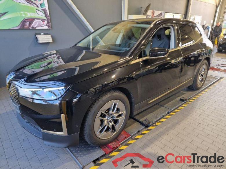 BMW iX (I20)(07.2021->) DE - SUV5 xDrive40, xDrive40, 2021 - 2025 #1