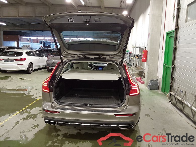 VOLVO V60 2.0 B3 GEARTRONIC INSCRIPTION #3