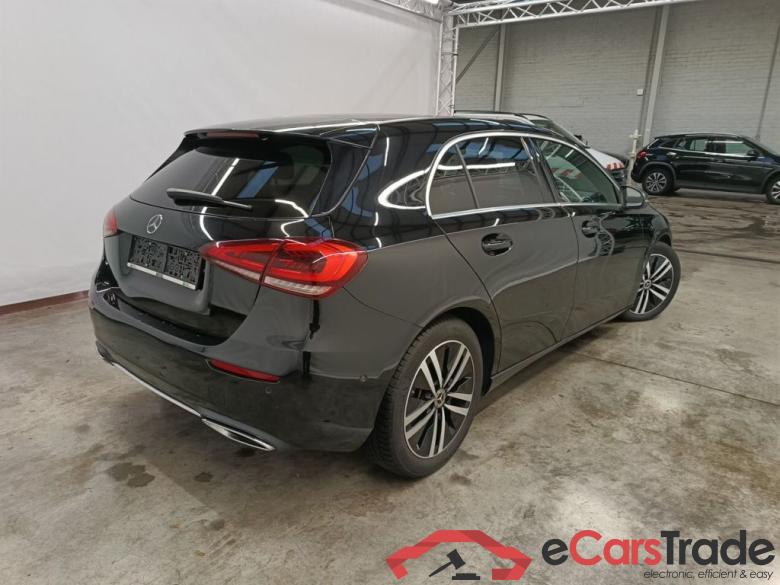 Mercedes-Benz A-Klasse A 180 d DCT Business Solution 5d #2