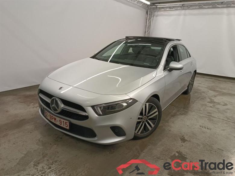 Mercedes-Benz A-Klasse Limousine A 200d Business Solution 4d #1