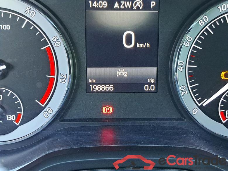 SKODA - SKO KODIAQ TSI 150PK DSG7 Clever & Adaptive Cruise & Foldable Towing Hook * PETROL * #5