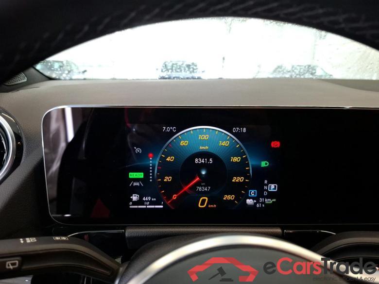 MERCEDES-BENZ GLA / 2020 / 5P / SUV 1.3 GLA 250 e BUSINESS LINE DCT #6