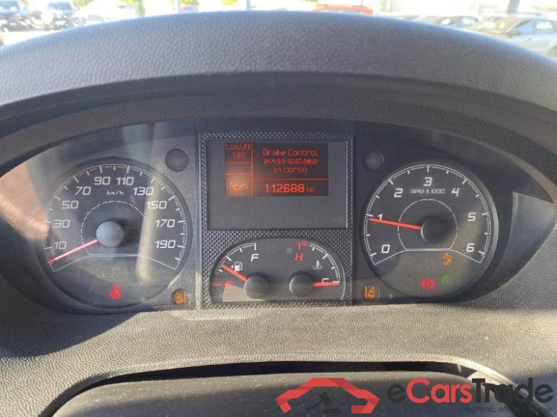 PEUGEOT BOXER / 2014 / 4P / FURGONE 330 L1H1 2.2 BLUEHDI 120CV SeS #4