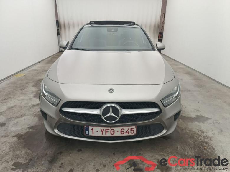 Mercedes-Benz A-Klasse A 180 d Business Solution Aut. 5d #5