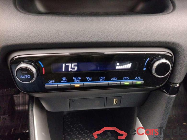 TOYOTA Yaris 1.5 HEV Dynamic AUT #5