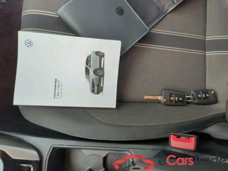 VOLKSWAGEN T-Roc 110 kW #6