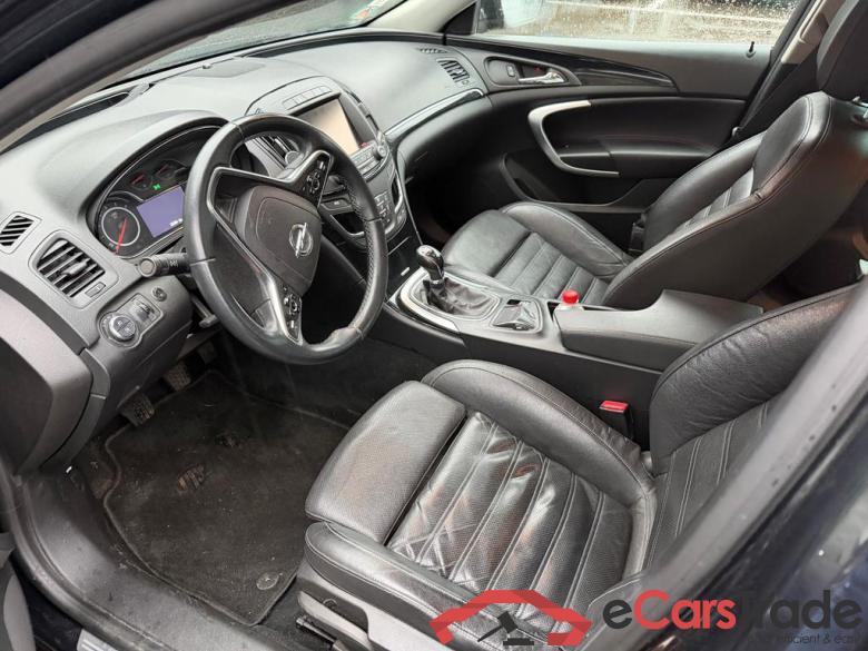 Opel Insignia Sport Tourer #3