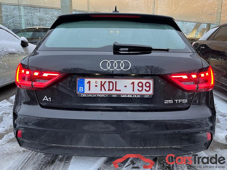 AUDI A1 Sportback Audi A1 Sportback Attraction 25 TFSI  70(95) kW(ch) 5 vitesses #4