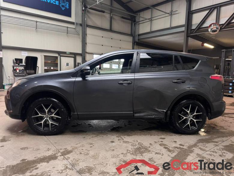 TOYOTA Rav4 2.0i AWD Comfort Multidrive S #3