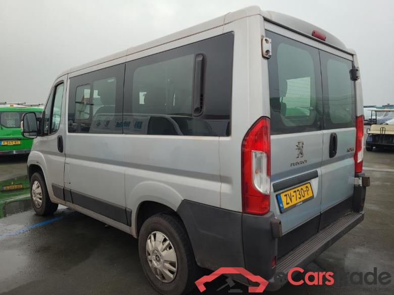 PEUGEOT Boxer Combi **GEEN REST BPM** 2.2 BlueHDi 140 330 L1H1 Combi Premium P 4D 103kW #4