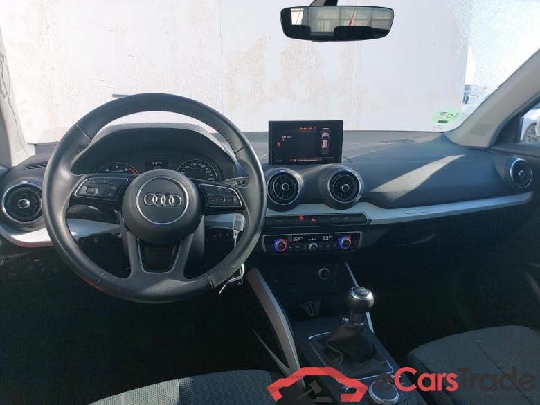 AUDI Q2 / 2016 / 5P / todoterreno Design 30 TFSI 85kW (116CV) #3