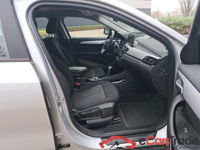 BMW - BMW X2 xDrive25e 220PK Business Edition With Heated Seats  * HYBRID * #2