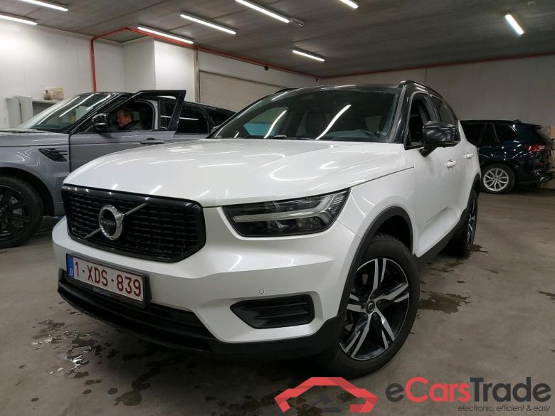 VOLVO - VOL XC40 T3 Geartronic R-Design 163PK With Arianne Leather & Winter Pack & IntelliSafe Surround & 360 Camera Pack  * PETROL * #1