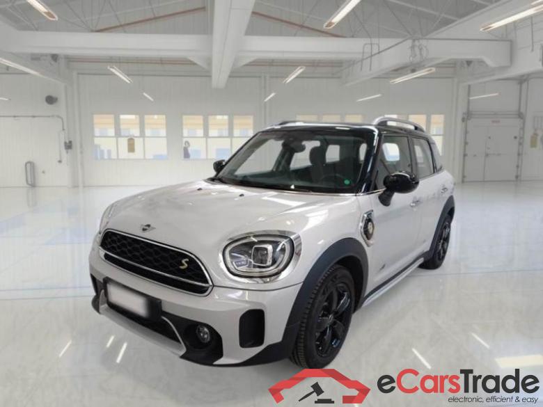 MINI COUNTRYMAN / 2020 / 5P / BERLINA COOPER S E ALL4 BUSINESS AUTOM. #1