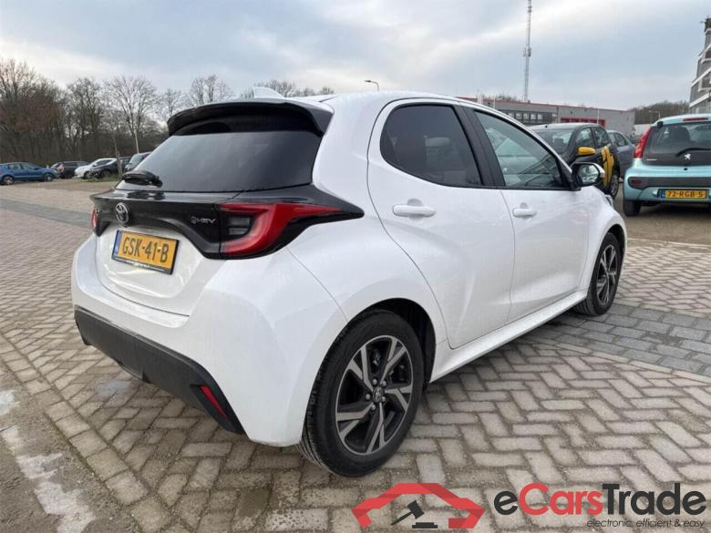 TOYOTA YARIS 1.5 Hybrid 115 First Edition #4