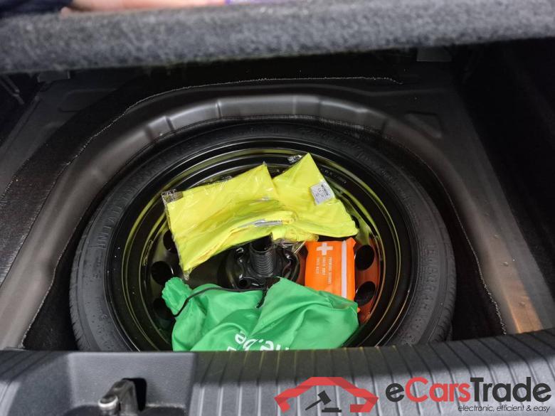 VOLKSWAGEN Taigo Taigo R-Line Business 1.0 TSI 81 kW (110 ch) 6 vitesses manuel #6