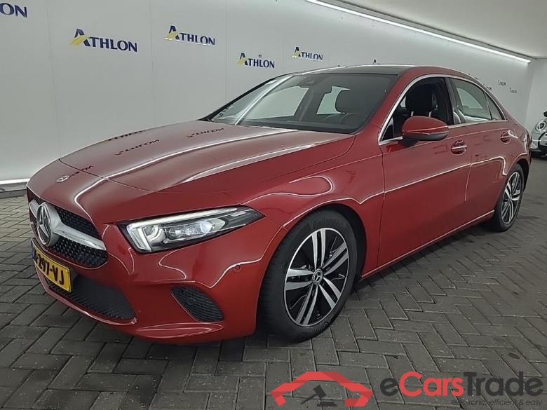 MERCEDES-BENZ A-Klasse Limousine A 200 7G-DCT Business Solution Luxury 4D 120kW #1