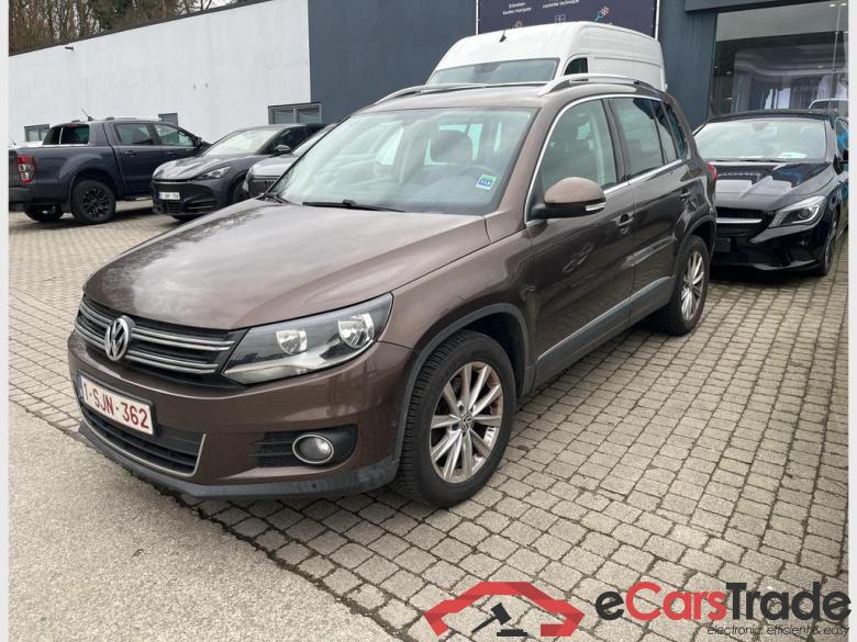 VOLKSWAGEN Tiguan Tiguan Sport & Style 2.0 TDI BlueMotion Technology 81 kW (110 ch) 6 vitesses manuel #1