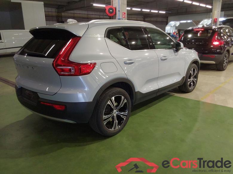VOLVO XC40 1.5 T4 RECHARGE GEARTR. INSCRIPTION EXPR #4