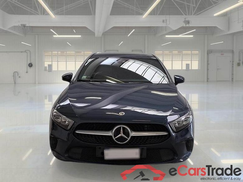 MERCEDES-BENZ CLASSE A / 2018 / 5P / BERLINA A 250 E EQ-POWER AUTO BUSINESS EXTRA #6