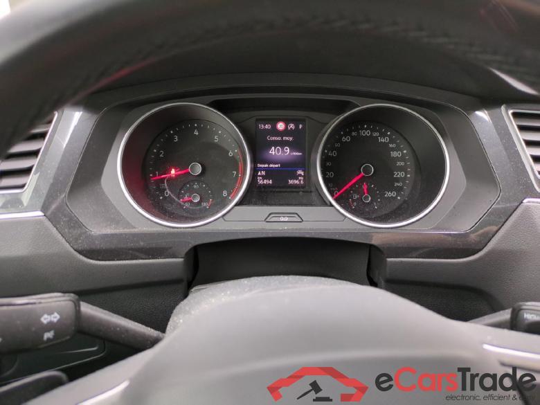 VOLKSWAGEN Tiguan / 2020 / 5P / SUV 1.5 TSI 150 DSG7 Life Busines #6