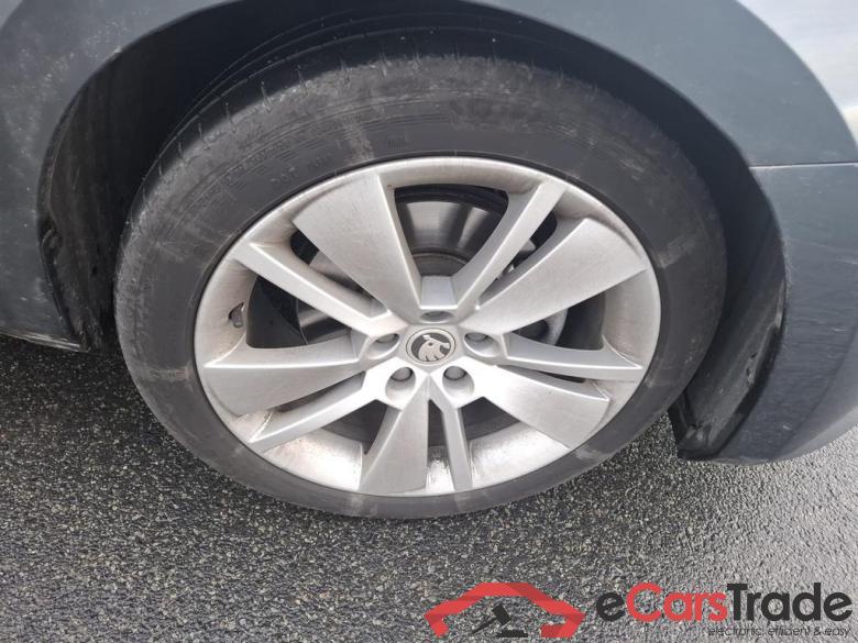 SKODA Superb Superb Clever 1,5 TSI 110 kW 6-speed mech. #5