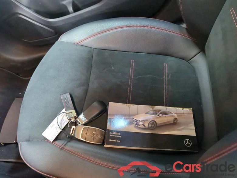 A -Klasse Lim. A 250 e (177.186)AMG 1.3 AMG Line 160KW AT8 E6d #3