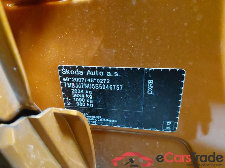 SKODA Karoq 2.0 TDI 110kW 150cv DSG Automático Sportline #5