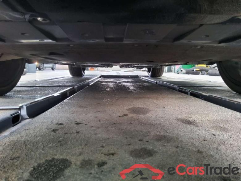 Volvo XC60 (03.2017->) DE - SUV5 B5 (Benzin) 2WD EU6d, R-Design Mild-Hybrid (EURO 6d), (Facelift) 2021 #5