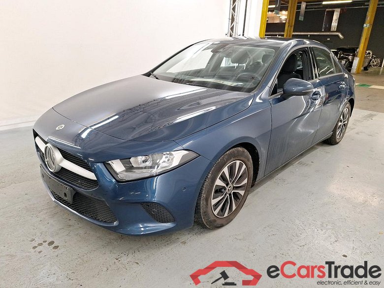 MERCEDES-BENZ CLASSE A SEDAN DIESEL (V177) A 180 d Business Solution