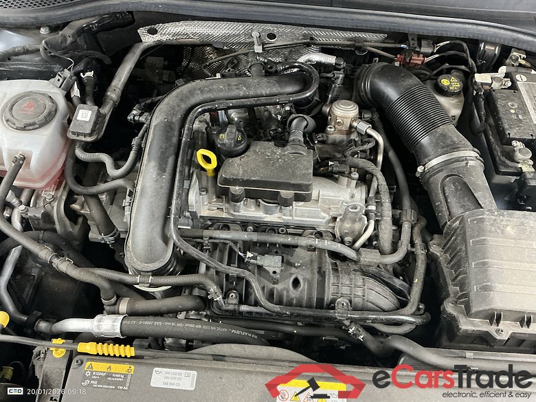 SEAT LEON 1.0 ETSI 81KW S-S MOVE! DSG #6