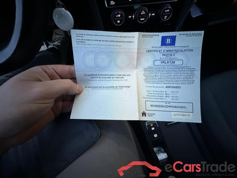 VOLKSWAGEN Golf VII Golf Comfortline 1.6 TDI BlueMotion Technology 81 kW (110 ch) 5 vitesses manuel #3