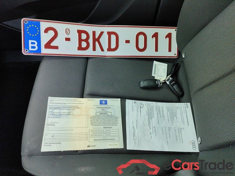 Audi Q4 e-tron 35 e-tron Attraction 5d #4