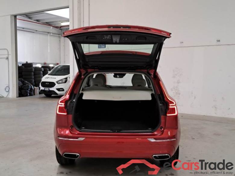 VOLVO XC60 / 2017 / 5P / SUV T6 PLUG-IN AWD AUTO RECHARGE INS. EXP #5