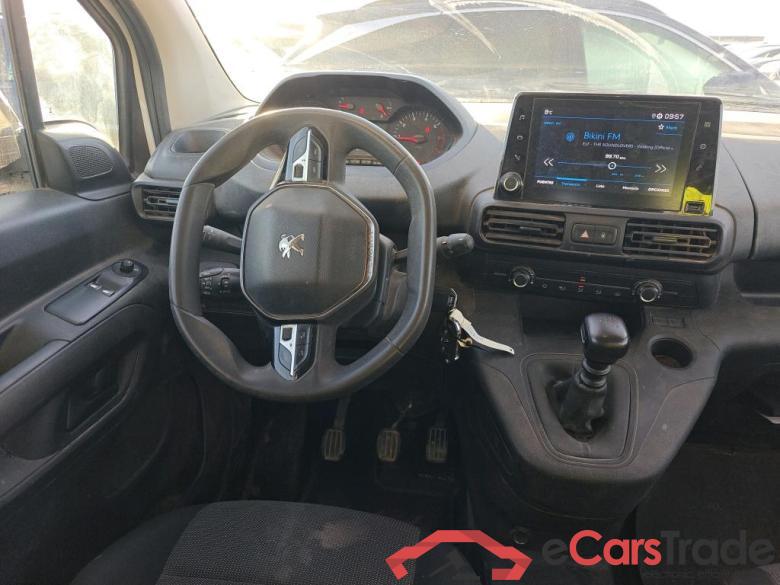 PEUGEOT Rifter / 2018 / 4P / combi Active Standard BlueHDi 73kW (IND) (CX2) #3