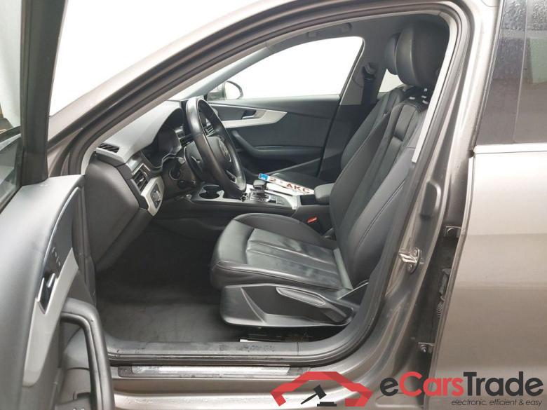 Audi A4 Avant 2.0 30 TDi 100kW S tronic Business Ed 5d #3