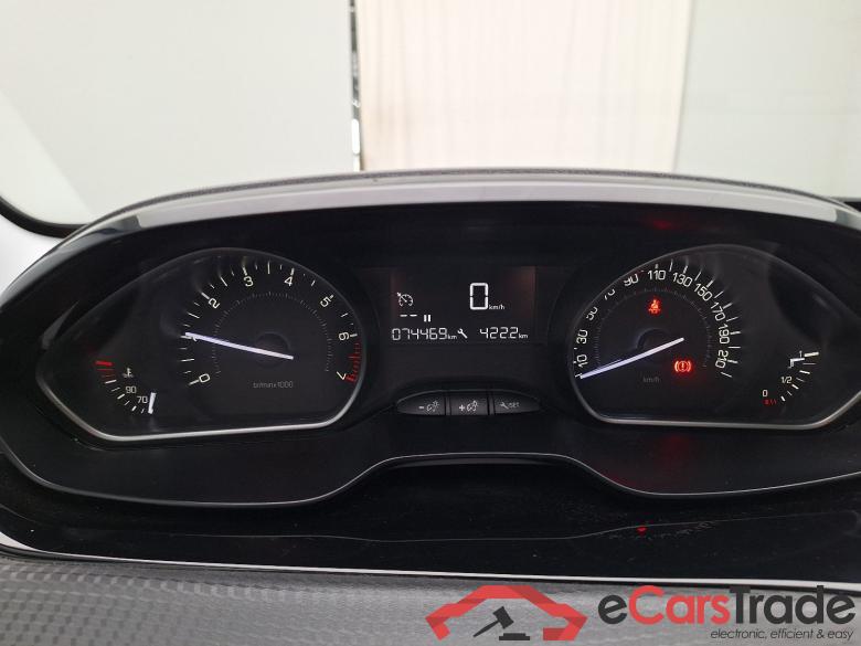 Peugeot, 2008 FL'16, Peugeot 2008 1.2 Puretech 61kW S&S Active 5d #5