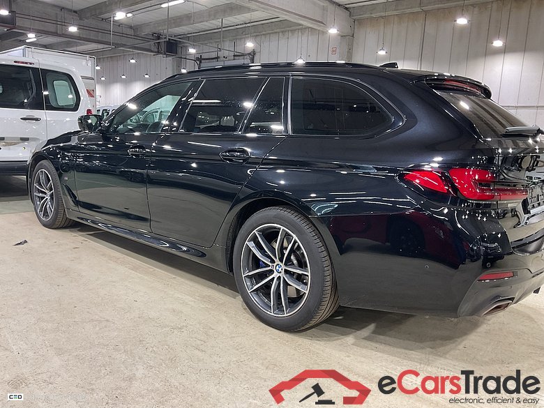 BMW 530e Plug-In Hybrid M-Sport Aut. LED-Xenon LC-Pro Navi-Pro Sport-Leather KeylessGo Camera Klima PDC ... #3