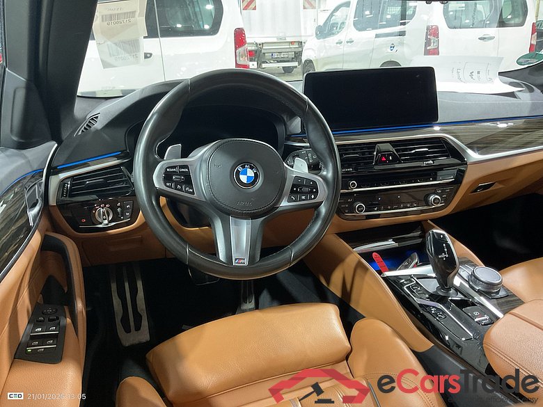 BMW 530e Plug-In Hybrid M-Sport Aut. LED-Xenon LC-Pro Navi-Pro Sport-Leather KeylessGo Camera Klima PDC ... #5