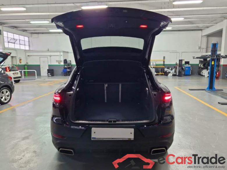 PORSCHE CAYENNE COUPE / 2019 / 5P / SUV 3.0 V6 #5