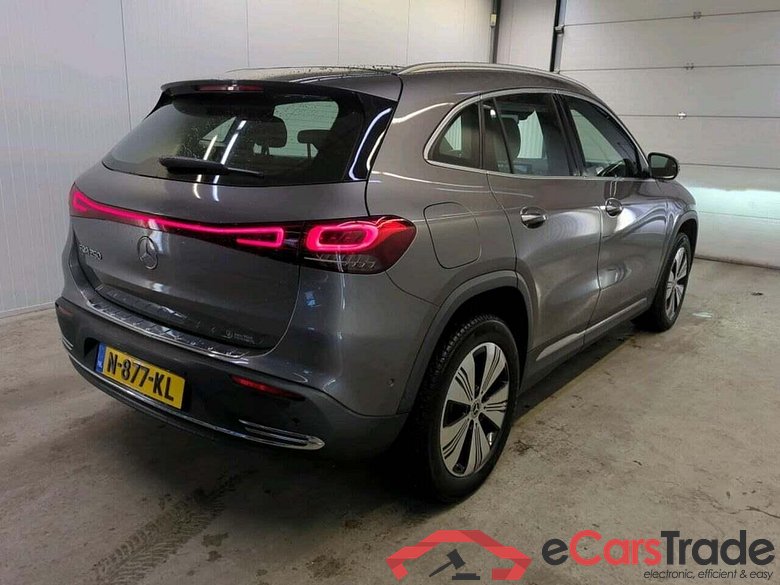 MERCEDES-BENZ EQA 250 Bns Sol. Lux #2