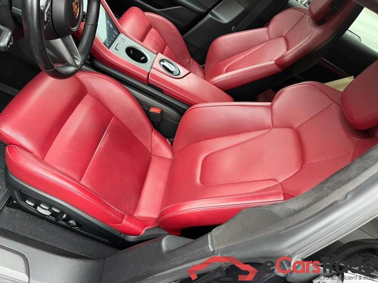 PORSCHE Taycan Cross Turismo Taycan Turbo S Cross Turismo #2