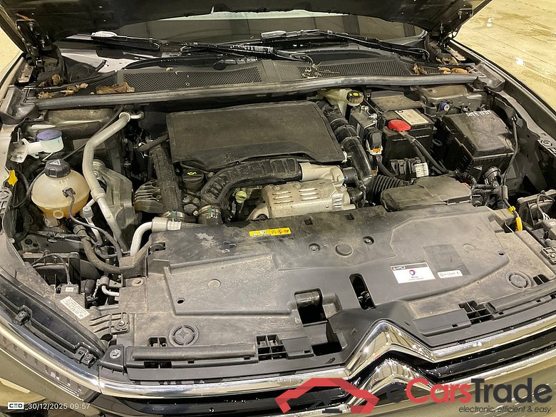 CITROAu2039N C5 X 1.2 PURETECH 130 S&S EAT8 FEEL AT #6