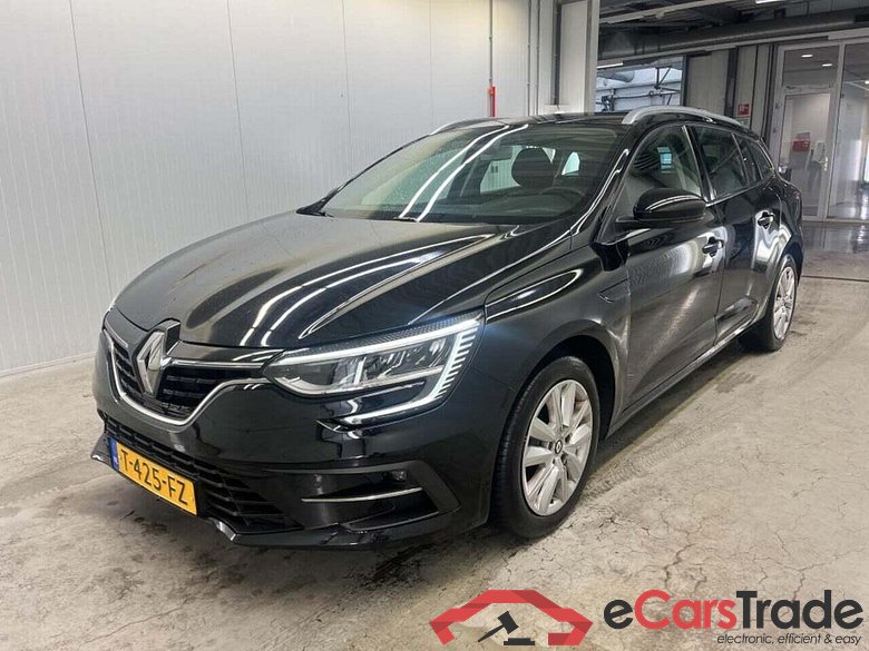 RENAULT Mégane Estate 1.3 TCe140 Equilibre #1