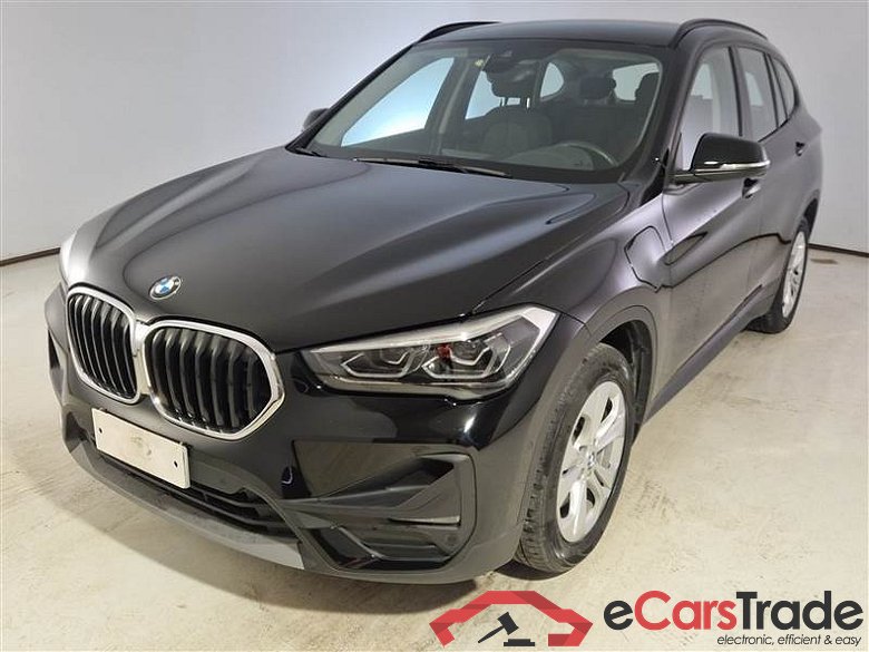 BMW X1 1.5i xDrive25e Plug-In Hybrid Aut. LED-Xenon Navi-Pro KeylessGo Klima PDC ...