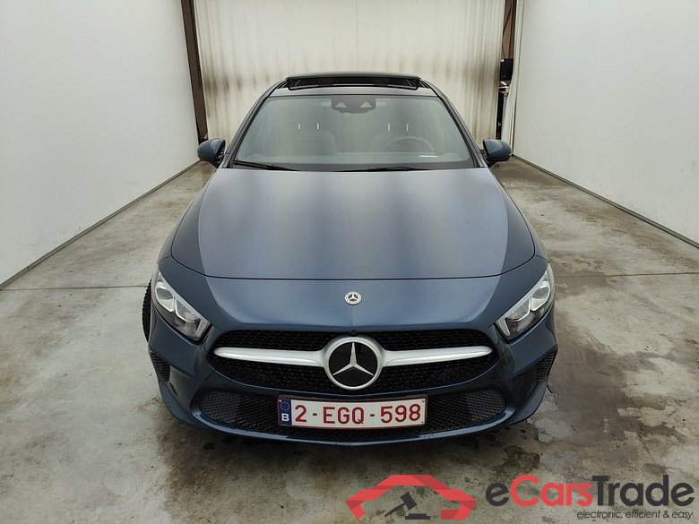 Mercedes-Benz A-Klasse Limousine A 180 d DCT Launch Edition 4d #5